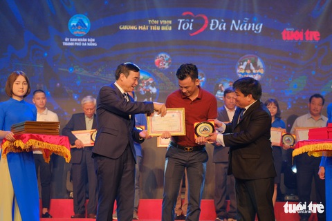 Tôi yêu Đà Nẵng: hành trình 4 năm tôn vinh người tử tế - Ảnh 4. Tôi yêu Đà Nẵng: hành trình 4 năm tôn vinh người tử tế - Ảnh 4.