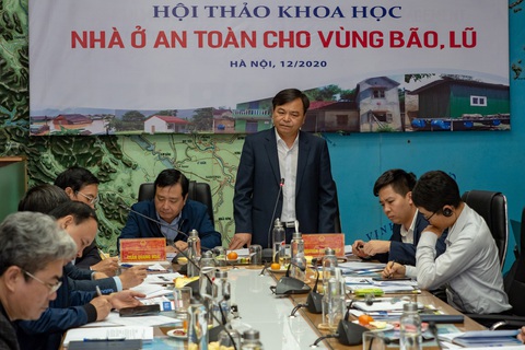 Có nên đưa người nghèo ra thử nghiệm nhà chống lũ? - Ảnh 2. Có nên đưa người nghèo ra thử nghiệm nhà chống lũ? - Ảnh 2.