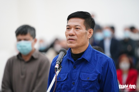 Cựu giám đốc CDC Hà Nội lãnh 10 năm tù vì nâng khống giá máy xét nghiệm - Ảnh 1. Cựu giám đốc CDC Hà Nội lãnh 10 năm tù vì nâng khống giá máy xét nghiệm - Ảnh 1.