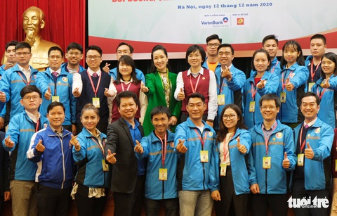 Tài năng trẻ Việt: Đừng vì nữ nộp hồ sơ mà định kiến, không cho họ thăng tiến - Ảnh 1. Tài năng trẻ Việt: Đừng vì nữ nộp hồ sơ mà định kiến, không cho họ thăng tiến - Ảnh 1.