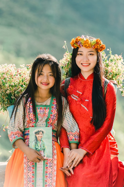 Cao nguyên đá Đồng Văn rực rỡ sắc hoa tam giác mạch - Ảnh 4. Cao nguyên đá Đồng Văn rực rỡ sắc hoa tam giác mạch - Ảnh 4.