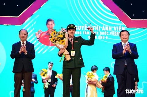 Bạn nghĩ Việt Nam lớn hay nhỏ - Ảnh 1. Bạn nghĩ Việt Nam lớn hay nhỏ - Ảnh 1.