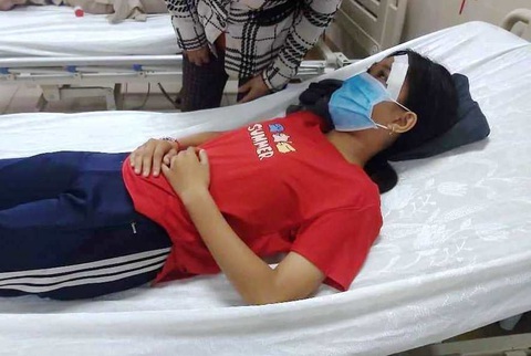 Nữ sinh bị đánh sau va quẹt giao thông ở Tây Ninh kịp đến trường dự thi - Ảnh 1. Nữ sinh bị đánh sau va quẹt giao thông ở Tây Ninh kịp đến trường dự thi - Ảnh 1.