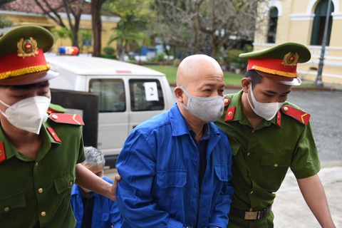 Xét xử ông Đinh La Thăng và 19 đồng phạm gây thất thoát 725 tỉ đồng - Ảnh 6. Xét xử ông Đinh La Thăng và 19 đồng phạm gây thất thoát 725 tỉ đồng - Ảnh 6.