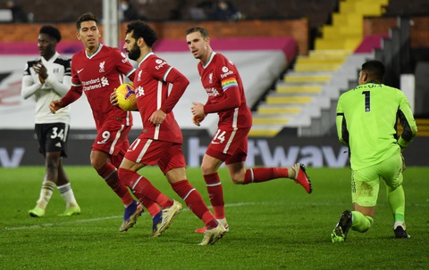 Salah cứu Liverpool thoát hiểm trước Fulham - Ảnh 3. Salah cứu Liverpool thoát hiểm trước Fulham - Ảnh 3.