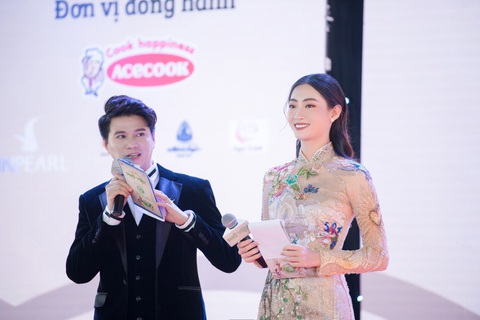 Hoa hậu Lương Thùy Linh tiết lộ là mình là fan cuồng của Phở - Ảnh 4. Hoa hậu Lương Thùy Linh tiết lộ là mình là fan cuồng của Phở - Ảnh 4.