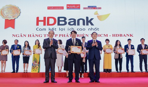 HDBank nhận giải Ngân hàng bán lẻ và SME hàng đầu - Ảnh 1. HDBank nhận giải Ngân hàng bán lẻ và SME hàng đầu - Ảnh 1.