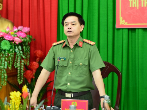 Nếu không bắt kịp, hung thủ sẽ giết thêm 1 người ở TP.HCM - Ảnh 1. Nếu không bắt kịp, hung thủ sẽ giết thêm 1 người ở TP.HCM - Ảnh 1.