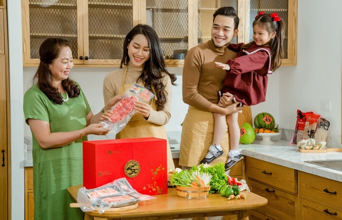 Độc đáo lựa chọn thịt bò FujiFoods làm quà Giáng sinh cao cấp - Ảnh 2. Độc đáo lựa chọn thịt bò FujiFoods làm quà Giáng sinh cao cấp - Ảnh 2.