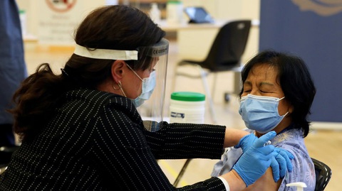WHO: Chưa thể nói biến thể virus ở Nam Phi lây lan nhanh hơn biến thể ở Anh - Ảnh 1. WHO: Chưa thể nói biến thể virus ở Nam Phi lây lan nhanh hơn biến thể ở Anh - Ảnh 1.