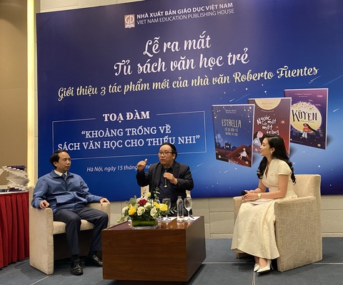 Sách cho thiếu nhi còn thiếu: May là gần đây ta đồng loạt tỉnh ngủ - Ảnh 1. Sách cho thiếu nhi còn thiếu: May là gần đây ta đồng loạt tỉnh ngủ - Ảnh 1.
