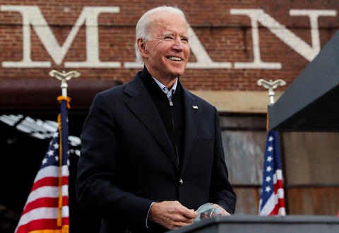 Ông Biden tới Georgia vận động cuộc đua Thượng viện cho phe Dân chủ - Ảnh 1. Ông Biden tới Georgia vận động cuộc đua Thượng viện cho phe Dân chủ - Ảnh 1.