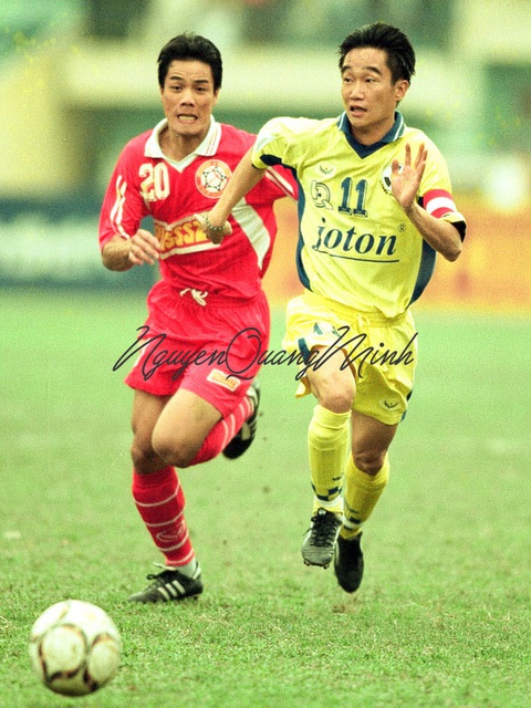 Tái hiện trận derby lịch sử giữa CLB Quân đội - CLB Công an Hà Nội trên sân Hàng Đẫy - Ảnh 1. Tái hiện trận derby lịch sử giữa CLB Quân đội - CLB Công an Hà Nội trên sân Hàng Đẫy - Ảnh 1.