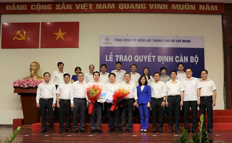 EVN trao quyết định bổ nhiệm Phó tổng giám đốc EVNHCMC - Ảnh 1. EVN trao quyết định bổ nhiệm Phó tổng giám đốc EVNHCMC - Ảnh 1.