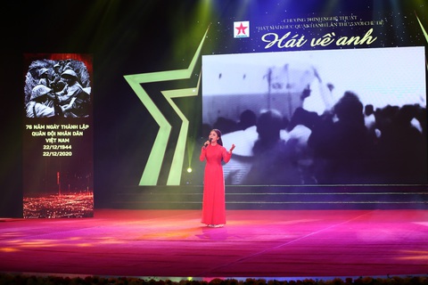 Lắng đọng chương trình nghệ thuật Hát mãi khúc quân hành - Ảnh 2. Lắng đọng chương trình nghệ thuật Hát mãi khúc quân hành - Ảnh 2.