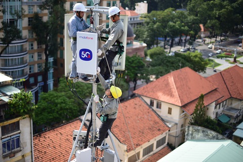 Mới chỉ vài trăm thuê bao tham gia thử nghiệm 5G - Ảnh 1. Mới chỉ vài trăm thuê bao tham gia thử nghiệm 5G - Ảnh 1.