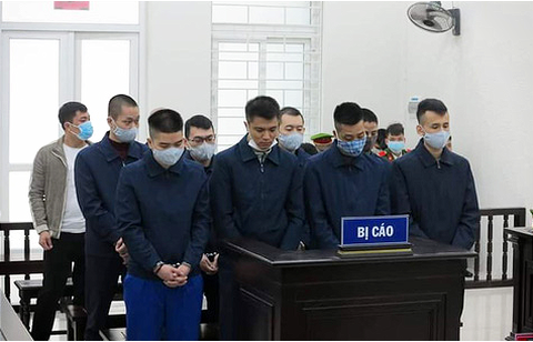 Cố ý vi phạm rồi ghi hình đe dọa, cưỡng đoạt tiền tỉ của cảnh sát giao thông - Ảnh 1. Cố ý vi phạm rồi ghi hình đe dọa, cưỡng đoạt tiền tỉ của cảnh sát giao thông - Ảnh 1.