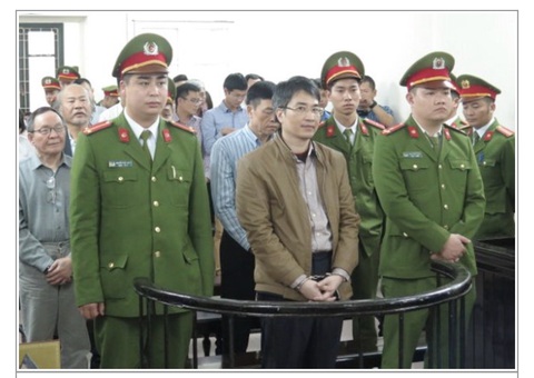Năm 2020 thi hành án hơn 62.230 tỉ đồng án tham nhũng, kinh tế - Ảnh 1. Năm 2020 thi hành án hơn 62.230 tỉ đồng án tham nhũng, kinh tế - Ảnh 1.