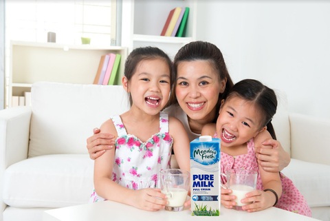 Chọn sữa tươi phù hợp thể trạng, độ tuổi trẻ - Ảnh 3. Chọn sữa tươi phù hợp thể trạng, độ tuổi trẻ - Ảnh 3.