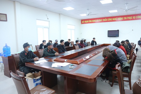 Đột kích vũ trường New Hạ Long Club, phát hiện 78 người nghi dùng ma túy - Ảnh 1. Đột kích vũ trường New Hạ Long Club, phát hiện 78 người nghi dùng ma túy - Ảnh 1.