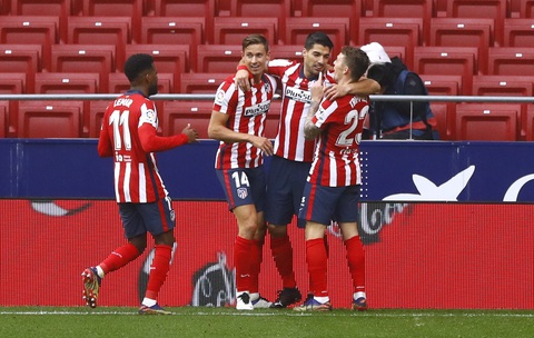 Suarez lập cú đúp giúp Atletico Madrid xây chắc ngôi đầu bảng - Ảnh 2. Suarez lập cú đúp giúp Atletico Madrid xây chắc ngôi đầu bảng - Ảnh 2.