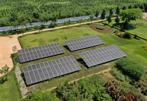 Vinamilk dẫn đầu top các doanh nghiệp bền vững Việt Nam năm 2020 - Ảnh 4. Vinamilk dẫn đầu top các doanh nghiệp bền vững Việt Nam năm 2020 - Ảnh 4.