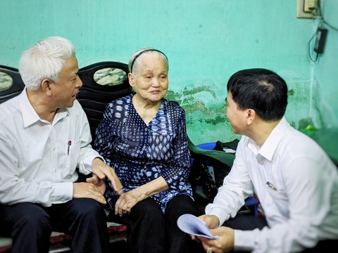 Hải Phòng tập trung nhiều nguồn lực để chăm lo cho người yếu thế - Ảnh 2. Hải Phòng tập trung nhiều nguồn lực để chăm lo cho người yếu thế - Ảnh 2.
