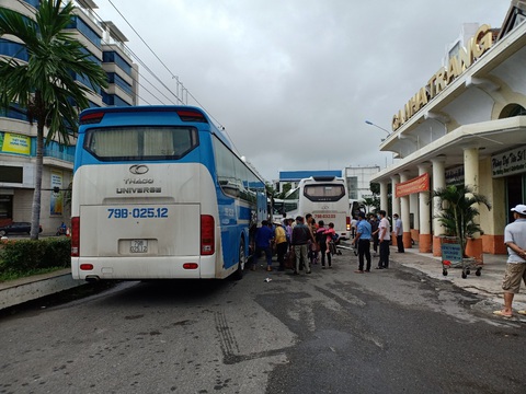 Bé 1 tuổi trượt chân, chết đuối trước sân nhà do mưa lũ - Ảnh 2. Bé 1 tuổi trượt chân, chết đuối trước sân nhà do mưa lũ - Ảnh 2.
