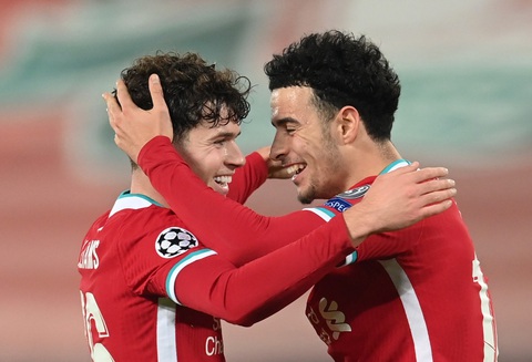 Thêm Liverpool và Porto giành vé đi tiếp ở Champions League - Ảnh 1. Thêm Liverpool và Porto giành vé đi tiếp ở Champions League - Ảnh 1.