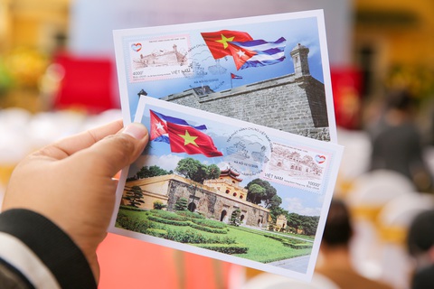 Việt Nam và Cuba phát hành chung bộ tem đặc biệt - Ảnh 2. Việt Nam và Cuba phát hành chung bộ tem đặc biệt - Ảnh 2.