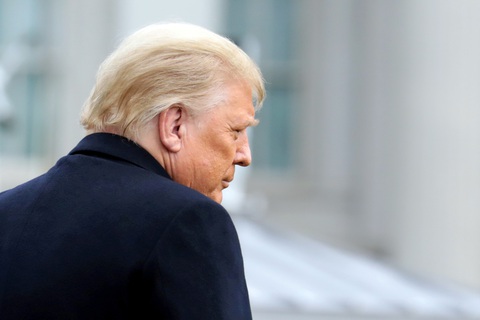 New York Times miêu tả thị trường ân xá nhộn nhịp khi ông Trump gần mãn nhiệm - Ảnh 1. New York Times miêu tả thị trường ân xá nhộn nhịp khi ông Trump gần mãn nhiệm - Ảnh 1.