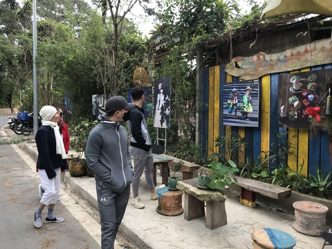 Dalat of Harmony: Tình yêu Đà Lạt trong chợ, trong sương - Ảnh 1. Dalat of Harmony: Tình yêu Đà Lạt trong chợ, trong sương - Ảnh 1.