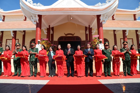 Khánh thành đền thờ liệt sĩ khu vực di tích quốc gia Đồn Long Khốt - Ảnh 1. Khánh thành đền thờ liệt sĩ khu vực di tích quốc gia Đồn Long Khốt - Ảnh 1.