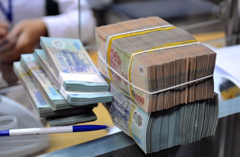 Ngân hàng phải tiếp tục giảm lãi suất hỗ trợ khách hàng - Ảnh 1. Ngân hàng phải tiếp tục giảm lãi suất hỗ trợ khách hàng - Ảnh 1.
