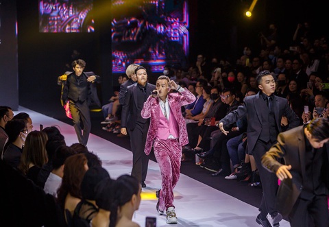 Nhạc Việt 2020: MV drama, Rap, show trực tuyến... lên ngôi - Và những khoảng lặng - Ảnh 5. Nhạc Việt 2020: MV drama, Rap, show trực tuyến... lên ngôi - Và những khoảng lặng - Ảnh 5.