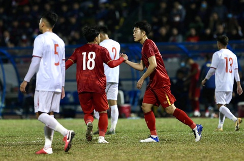 Tuyển Việt Nam hoà U22 Việt Nam 2-2 - Ảnh 2. Tuyển Việt Nam hoà U22 Việt Nam 2-2 - Ảnh 2.