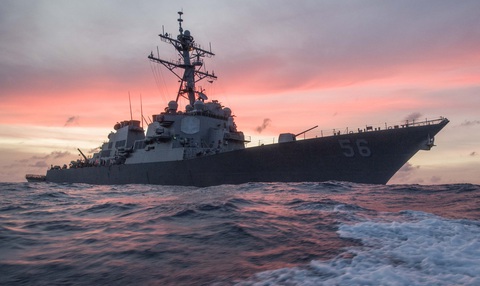 Tàu khu trục USS John S. McCain của Mỹ tới Trường Sa, Trung Quốc điều quân đội xua đuổi - Ảnh 1. Tàu khu trục USS John S. McCain của Mỹ tới Trường Sa, Trung Quốc điều quân đội xua đuổi - Ảnh 1.