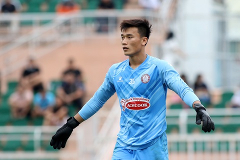Bùi Tiến Dũng nói gì khi được hỏi về chuyện không được gọi lên tuyển Việt Nam? - Ảnh 3. Bùi Tiến Dũng nói gì khi được hỏi về chuyện không được gọi lên tuyển Việt Nam? - Ảnh 3.