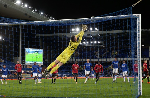 Bùng nổ những phút cuối, Man Utd đánh bại Everton và đi tiếp ở Cúp Liên đoàn - Ảnh 2. Bùng nổ những phút cuối, Man Utd đánh bại Everton và đi tiếp ở Cúp Liên đoàn - Ảnh 2.