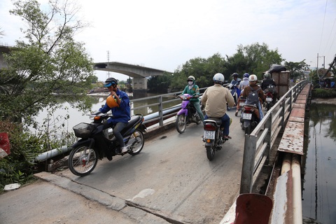 TP.HCM hoàn thành nhiều công trình giao thông trọng điểm trước Tết Nguyên đán - Ảnh 1. TP.HCM hoàn thành nhiều công trình giao thông trọng điểm trước Tết Nguyên đán - Ảnh 1.
