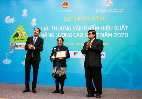 Điều hòa Daikin nhận giải thưởng Hiệu suất năng lượng cao nhất năm 2020 - Ảnh 1. Điều hòa Daikin nhận giải thưởng Hiệu suất năng lượng cao nhất năm 2020 - Ảnh 1.