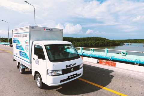 Xe tải nhẹ Suzuki - Nhỏ gọn, hiệu quả cho nhu cầu vận chuyển cuối năm - Ảnh 1. Xe tải nhẹ Suzuki - Nhỏ gọn, hiệu quả cho nhu cầu vận chuyển cuối năm - Ảnh 1.