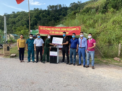 Nhìn lại chặng đường Mutosi Vững vàng sức khỏe Việt năm 2020 - Ảnh 1. Nhìn lại chặng đường Mutosi Vững vàng sức khỏe Việt năm 2020 - Ảnh 1.
