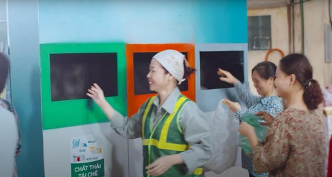 Vũ điệu phân loại rác gây ấn tượng mạnh ngay khi ra mắt - Ảnh 1. Vũ điệu phân loại rác gây ấn tượng mạnh ngay khi ra mắt - Ảnh 1.