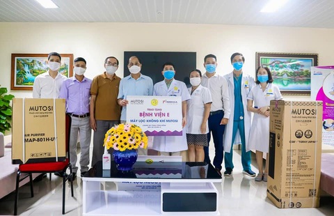 Nhìn lại chặng đường Mutosi Vững vàng sức khỏe Việt năm 2020 - Ảnh 4. Nhìn lại chặng đường Mutosi Vững vàng sức khỏe Việt năm 2020 - Ảnh 4.