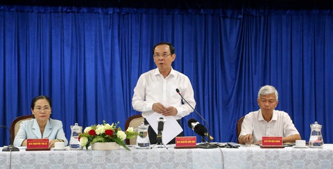 Bí thư Nguyễn Văn Nên: TP Thủ Đức và vấn đề Thủ Thiêm, không nặng - nhẹ bên nào - Ảnh 1. Bí thư Nguyễn Văn Nên: TP Thủ Đức và vấn đề Thủ Thiêm, không nặng - nhẹ bên nào - Ảnh 1.
