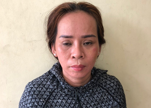 Người phụ nữ chuốc thuốc mê nhiều người ở TP.HCM, lấy xe máy, điện thoại... - Ảnh 1. Người phụ nữ chuốc thuốc mê nhiều người ở TP.HCM, lấy xe máy, điện thoại... - Ảnh 1.