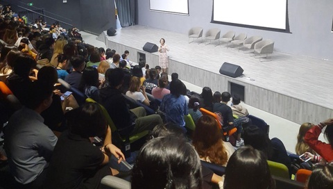Chấm lại bài thi gần 500 sinh viên vì... giảng viên nghỉ việc - Ảnh 1. Chấm lại bài thi gần 500 sinh viên vì... giảng viên nghỉ việc - Ảnh 1.