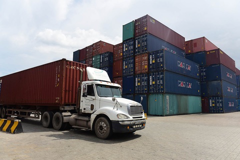 Chuyện khó tin: Xuất khẩu nông sản Việt giảm hơn một nửa vì thiếu... container - Ảnh 4. Chuyện khó tin: Xuất khẩu nông sản Việt giảm hơn một nửa vì thiếu... container - Ảnh 4.