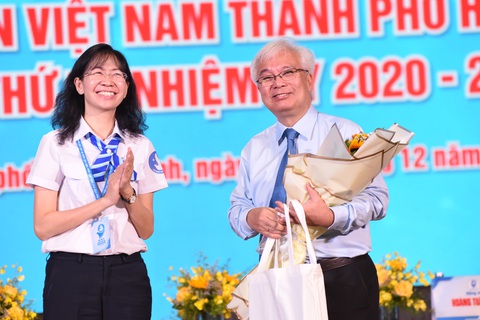 Ngoại ngữ đang là rào cản hội nhập của giới trẻ - Ảnh 2. Ngoại ngữ đang là rào cản hội nhập của giới trẻ - Ảnh 2.